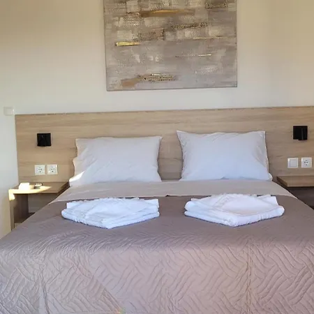 Splendid Villas And Family Resort Kalamitsi Amygdali Room photo