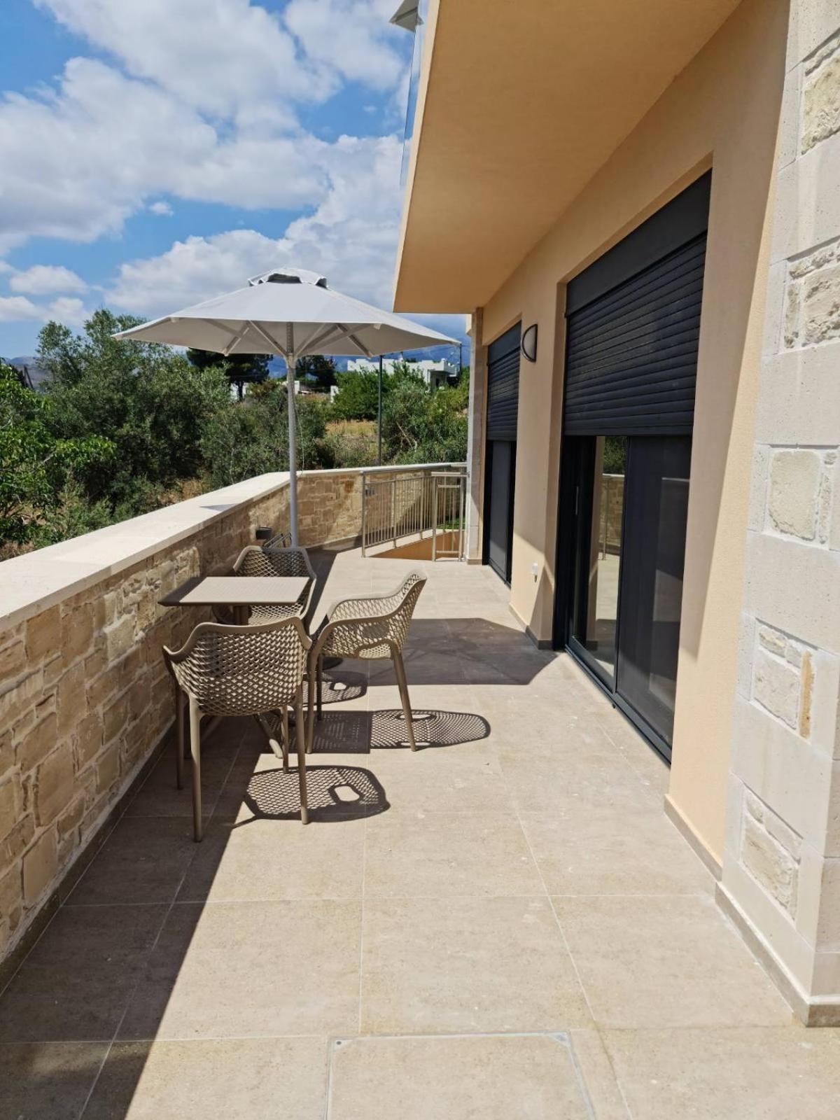Splendid And Family Villa Kalamitsi Amygdali